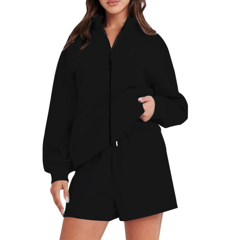 Women's sporty set with zipper and relaxed fit NOVAE