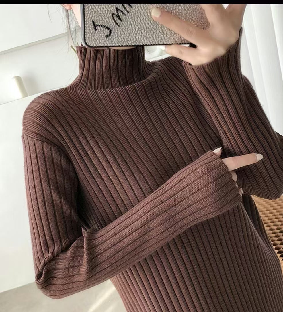 Women's knit dress with fine ribbing and high collar NOVAE