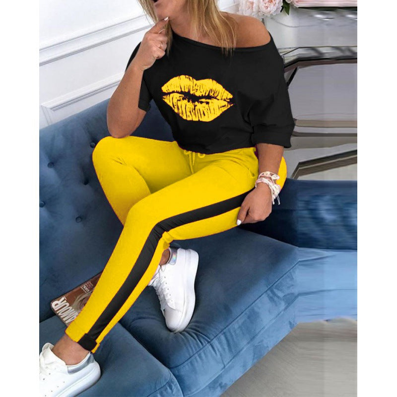 Women's sporty jogging pants with contrasting side panels NOVAE
