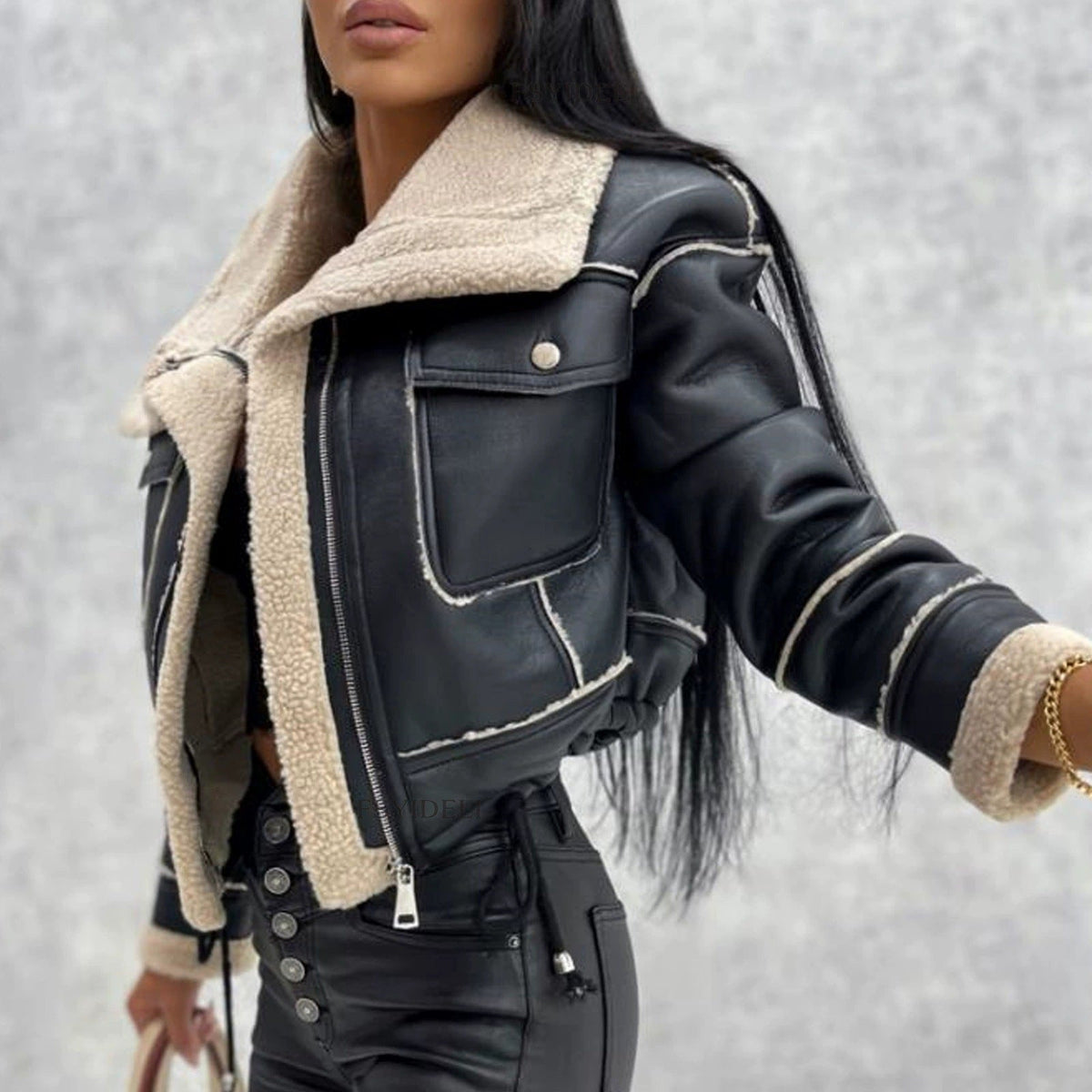 Women's trendy and cozy lambskin jacket with detachable collar NOVAE