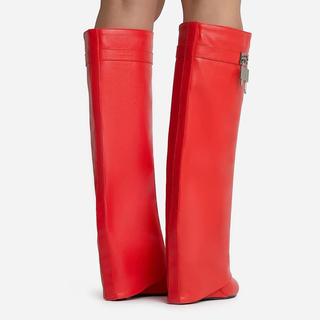 NOVAE | Leather shark boots