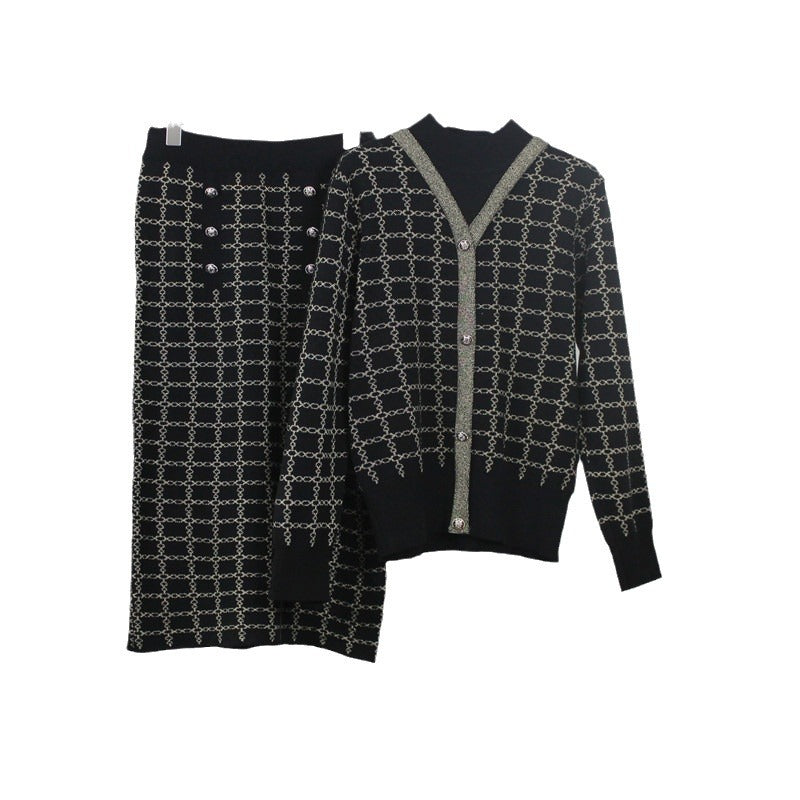 Women's knit ensemble with decorative buttons and elegant V-neck NOVAE