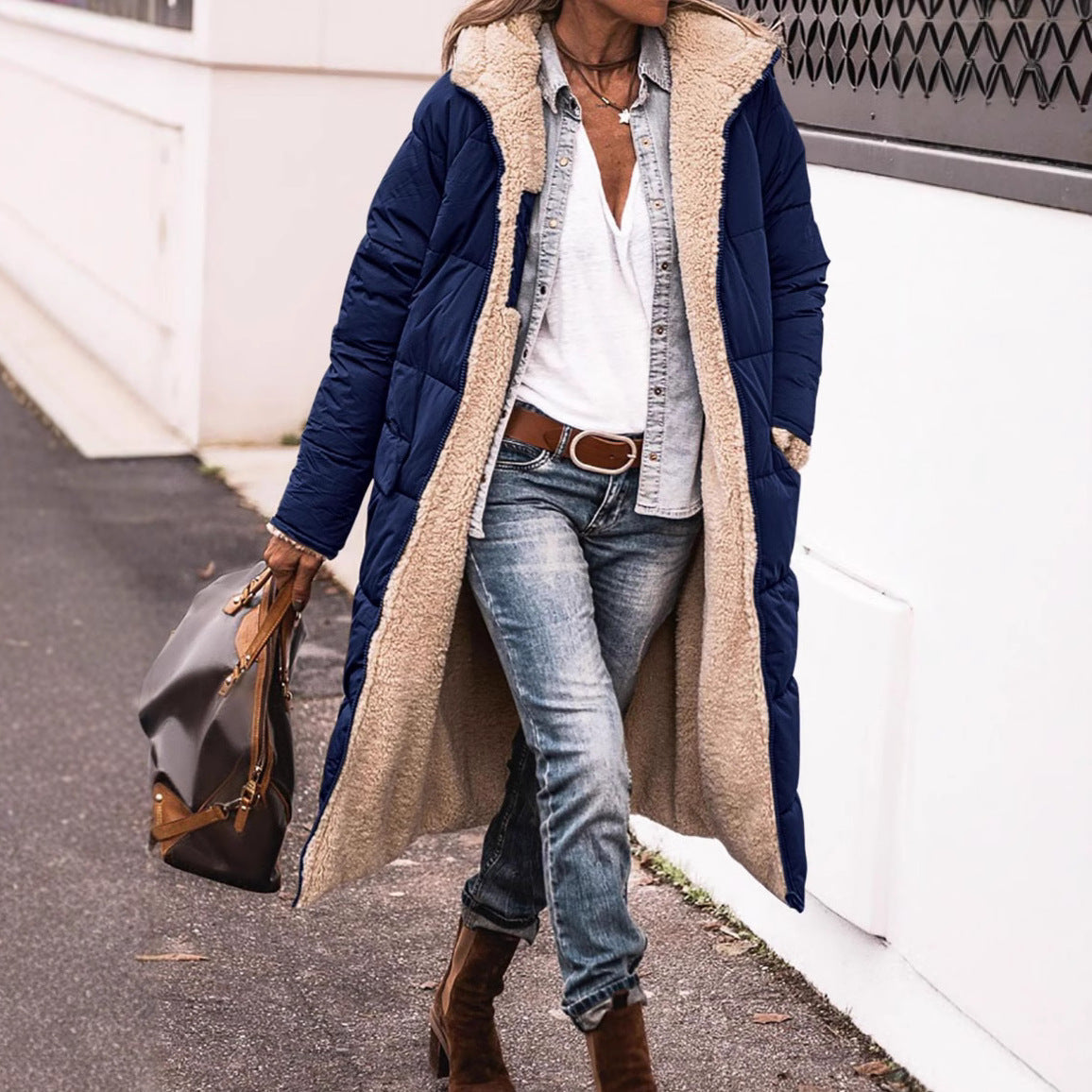 Women's long, lined winter coat with cozy lining NOVAE