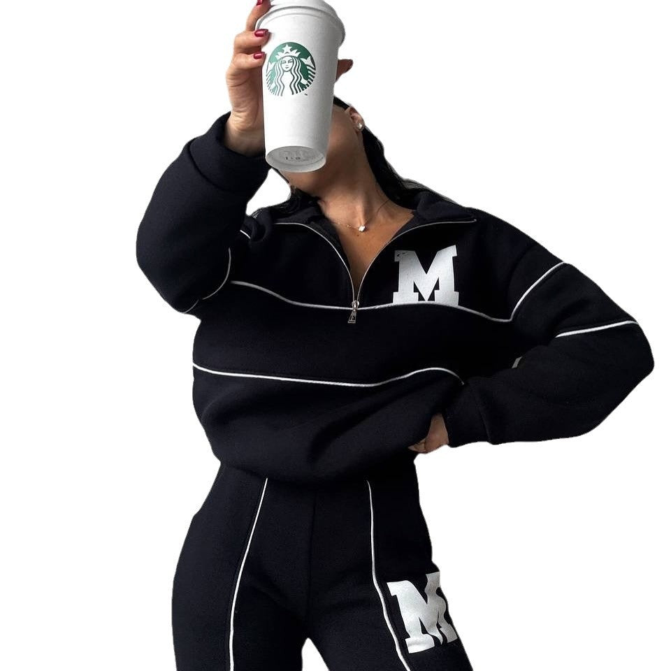 Women's casual tracksuit with modern vertical stripes NOVAE