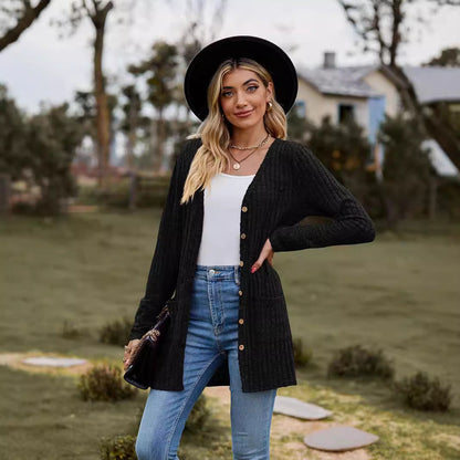 Women's cardigan with long sleeves and practical pockets NOVAE