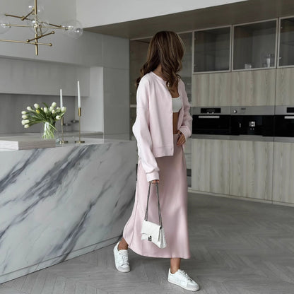 Women's casual cardigan with delicate button details NOVAE