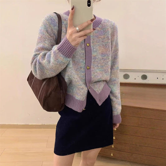 Women's cozy cardigan with heart buttons and contrasting ribbed details NOVAE