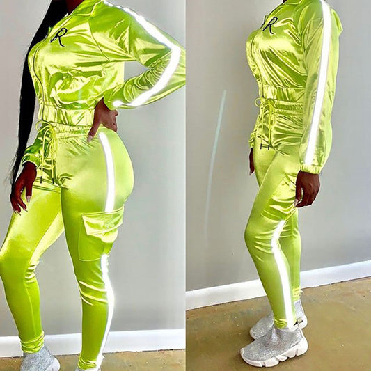 Women's sporty tracksuit set with cropped jacket and jogging pants NOVAE