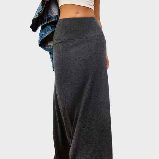 Women's maxi skirt made of soft stretch material with a high waistband NOVAE