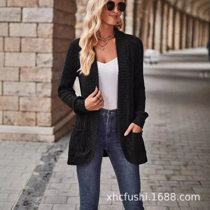 Women's cardigan with structured design and practical pockets NOVAE