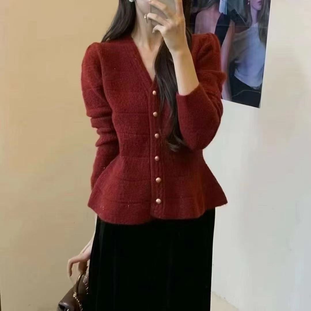 Women's elegant cardigan with structured design and feminine puff sleeves NOVAE