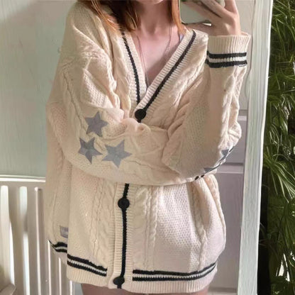 Women's chunky knit cardigan with elegant star appliqués and contrasting details NOVAE