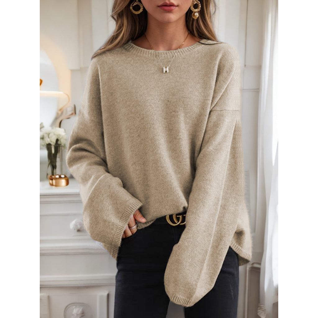 Women's Comfortable Knit Sweater with a Relaxed Fit and Wide Sleeves NOVAE