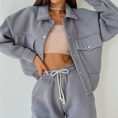 Women's sporty leisure set with trendy jacket and comfortable jogging pants NOVAE