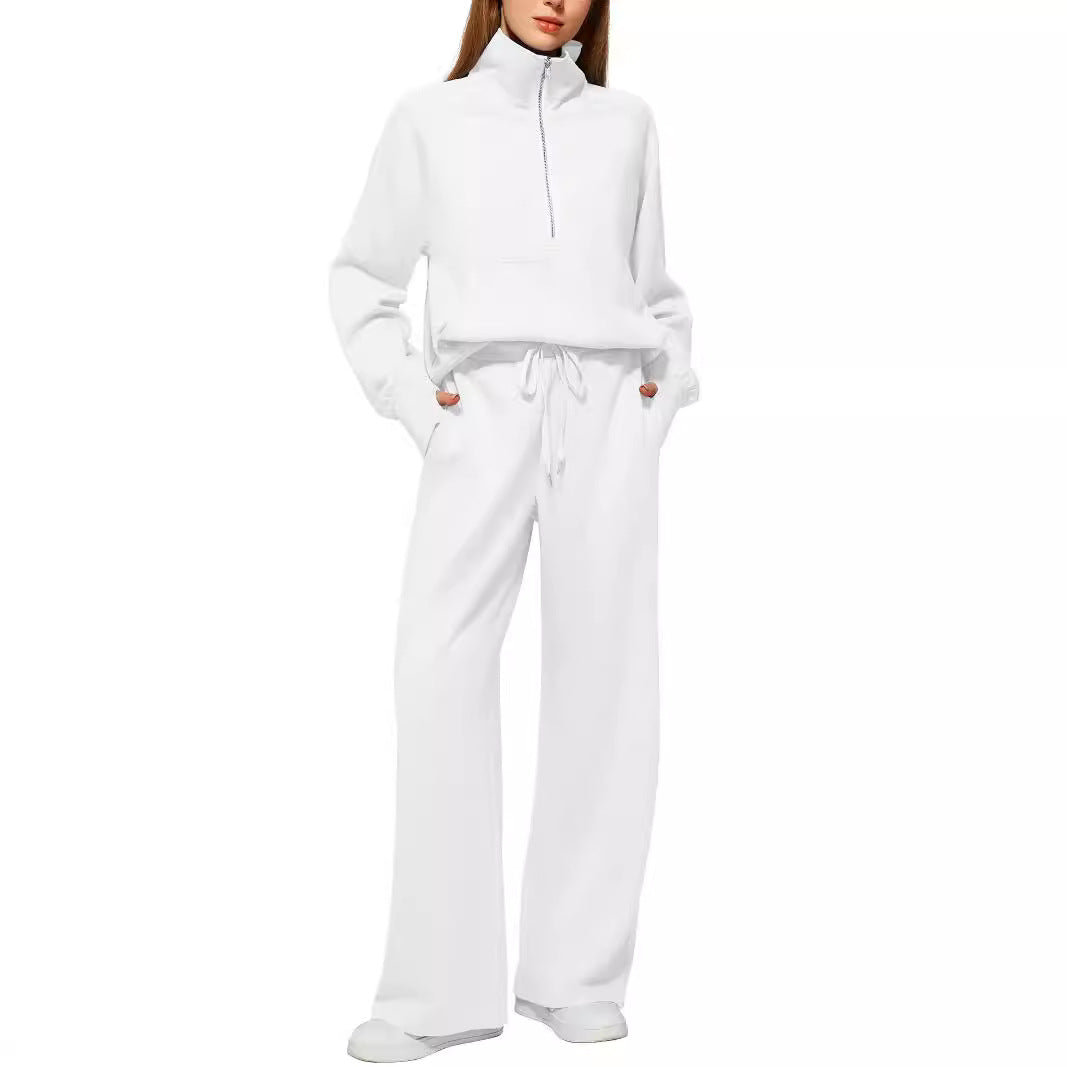 Women's sporty two-piece ensemble with high-necked top and wide-legged trousers NOVAE