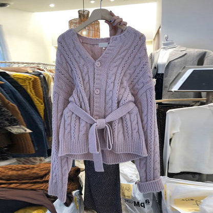 Women's cardigan with waist belt and cable knit pattern NOVAE