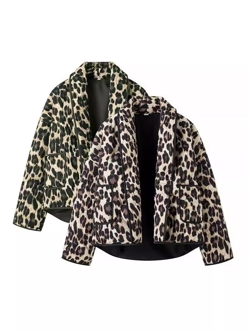 Women's fashionable leopard print jacket in a casual cut with practical pockets NOVAE