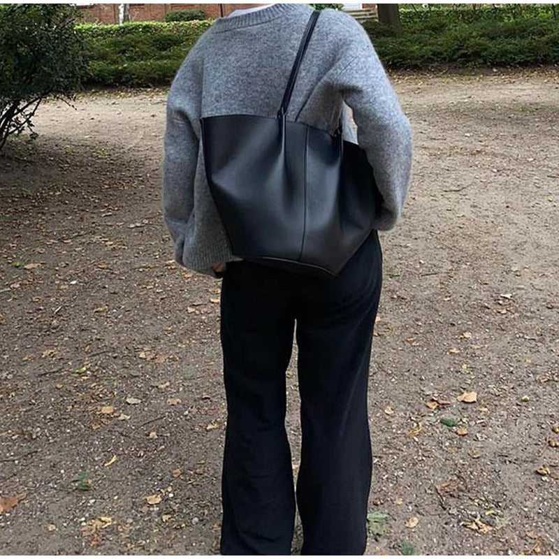 Women's cardigan with button-up design and soft material NOVAE