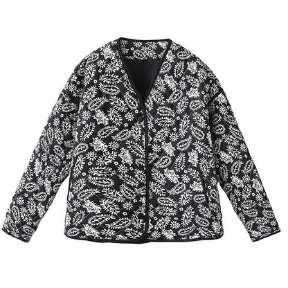 Women's quilted autumn jacket with a unique floral pattern and practical pockets NOVAE