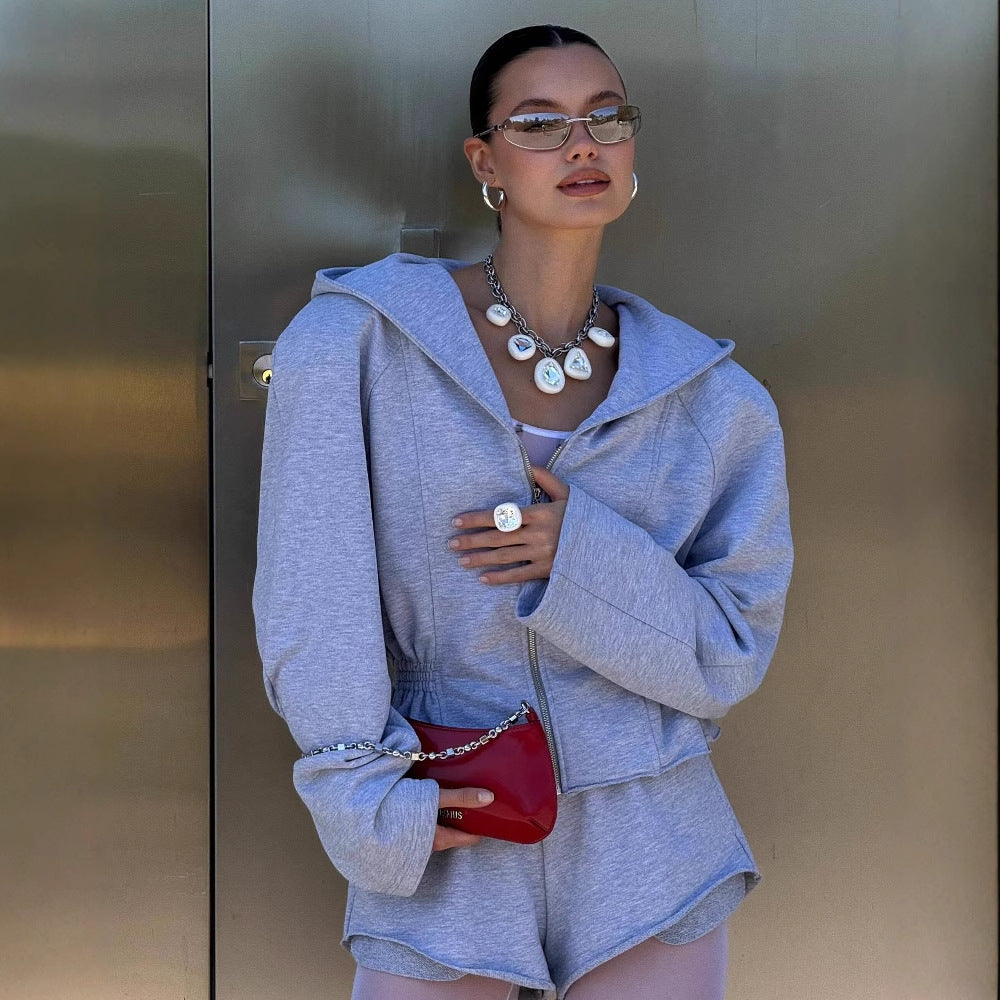 Women's sporty hooded jacket with a narrow waistband and long sleeves NOVAE