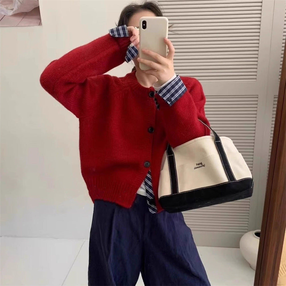 Women's cardigan with elegant button details and pretty pattern NOVAE