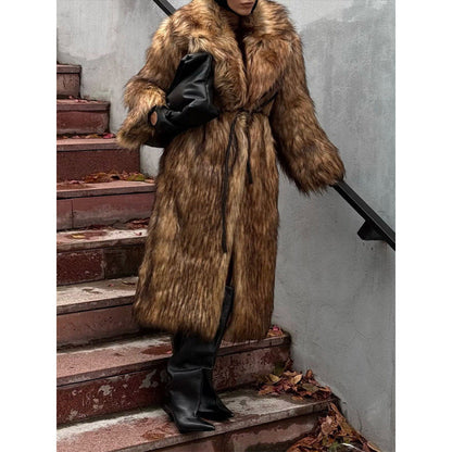 Women's luxury faux fur coat with wide lapel and adjustable belt NOVAE