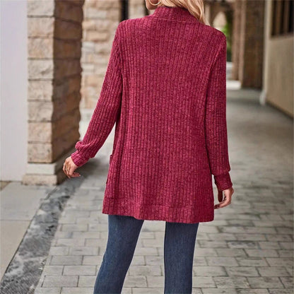 Women's cardigan with structured design and practical pockets NOVAE