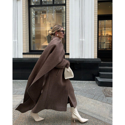 Women's Elegant Cape Coat made of high-quality wool blend NOVAE