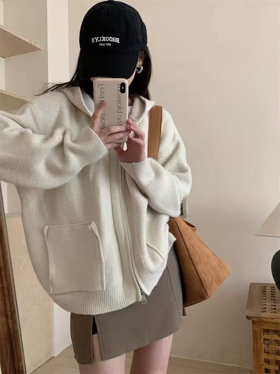 Women's Casual Oversized Cardigan with Hood and Pockets NOVAE