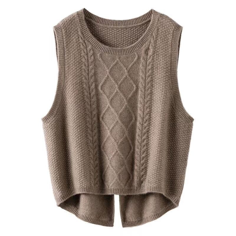 Women's sleeveless knitted vest with cable pattern and modern details NOVAE