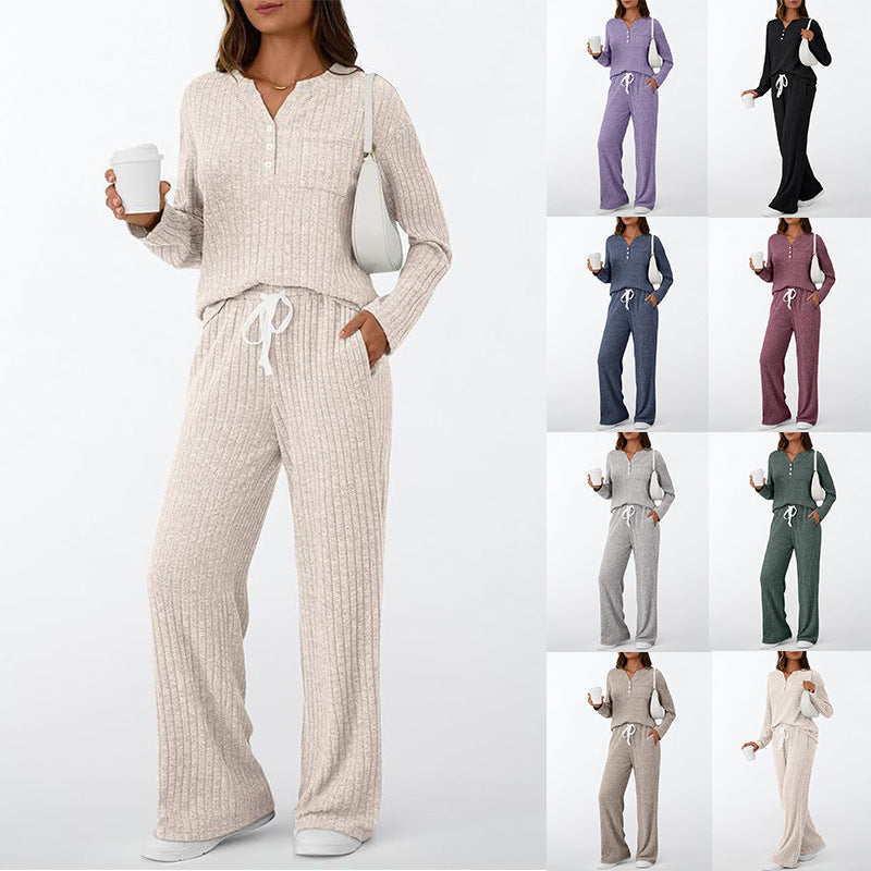 Women's Comfortable Knit Suit with a Relaxed Cut NOVAE