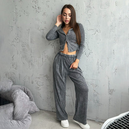 Women's sporty leisure set with cropped jacket and wide-leg trousers NOVAE