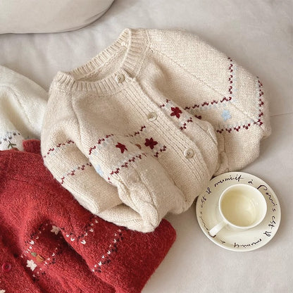 Women's cardigan with floral appliqués and comfortable buttons NOVAE