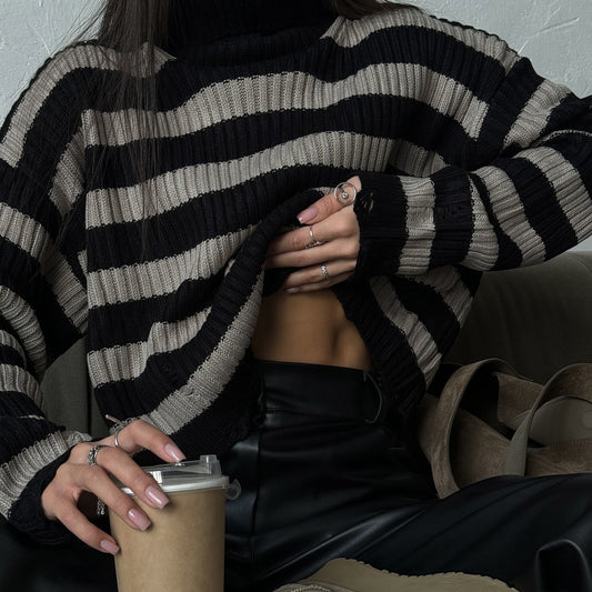 Women's fashionable oversized sweater with striped pattern NOVAE