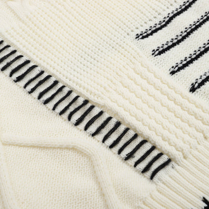 Women's casual knit sweater with graphic pattern NOVAE