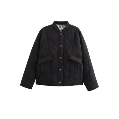 Women's quilted transitional jacket with practical pockets and round neckline NOVAE