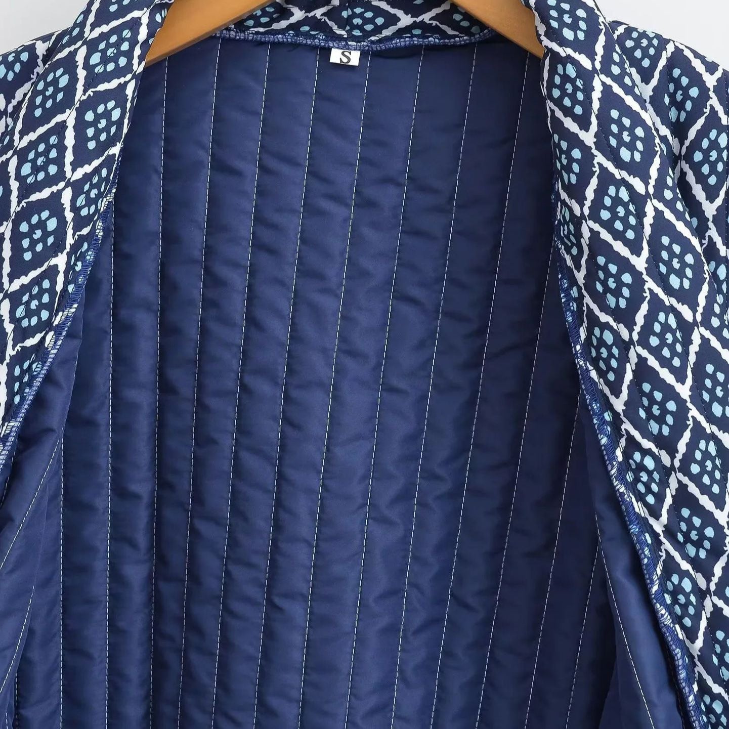 Women's kimono jacket with elegant pattern and relaxed fit NOVAE