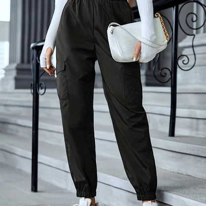 Women's cargo trousers in a sporty design with elasticated waistband and practical pockets NOVAE