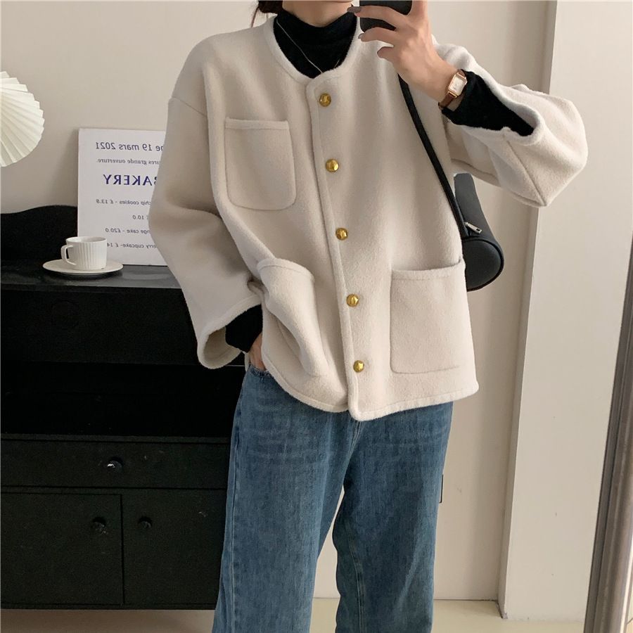 Women's soft jacket with decorative buttons and large pockets NOVAE