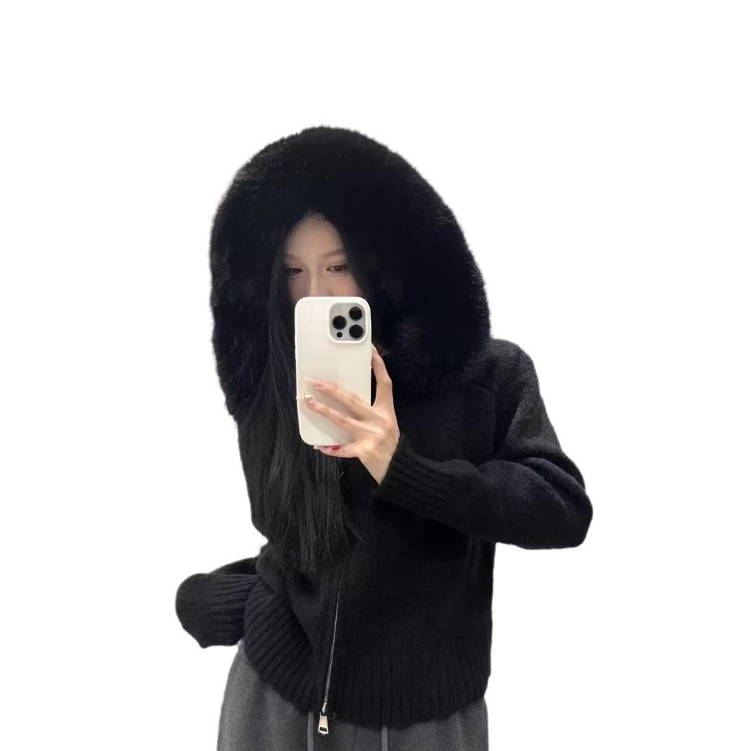 Women's cozy cardigan with luxurious fur collar and zipper NOVAE