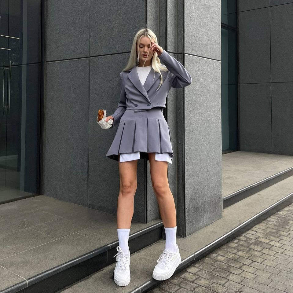 Women's blazer dress with a tailored cut and elegant pleats NOVAE