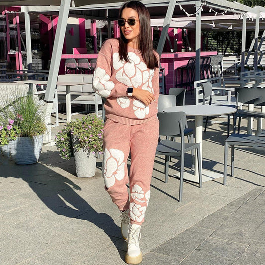 Women's knitted suit with floral designs NOVAE