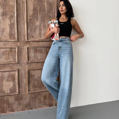 Women's cropped denim jacket with practical button closure and modern look NOVAE