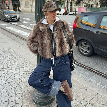 Women's faux fur jacket in a modern cropped style NOVAE