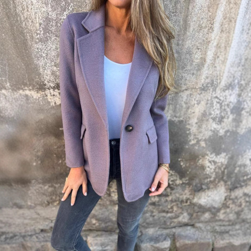 Women's elegant wool jacket with a slim fit NOVAE