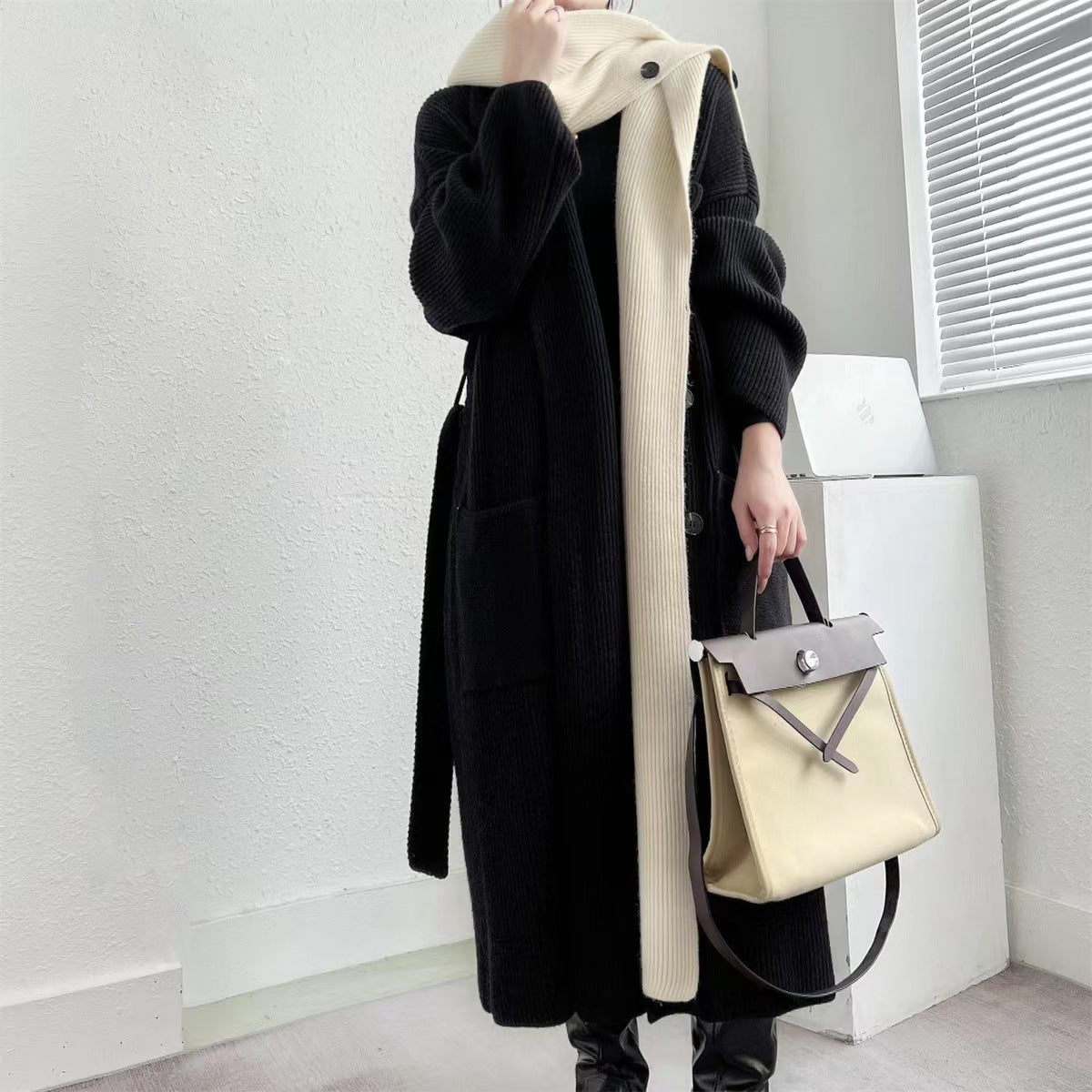 Women's Elegant Long Coat with Belt and Contrasting Sleeves NOVAE