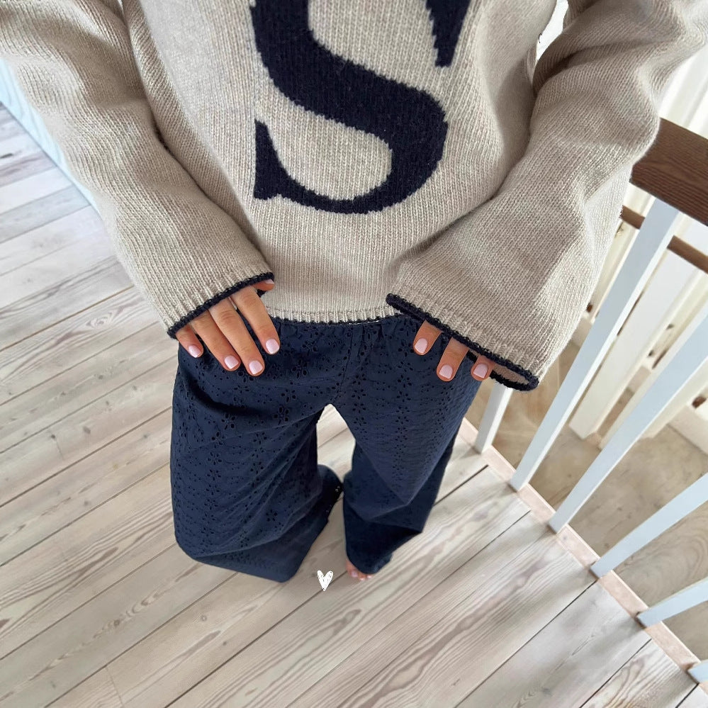 Women's fashionable knit sweater with graphic design and casual trouser cut NOVAE