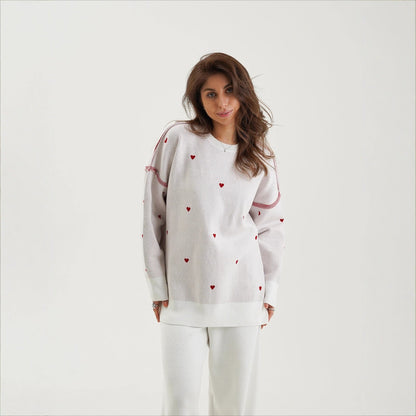 Women's sweater with heart embroidery and a relaxed fit NOVAE