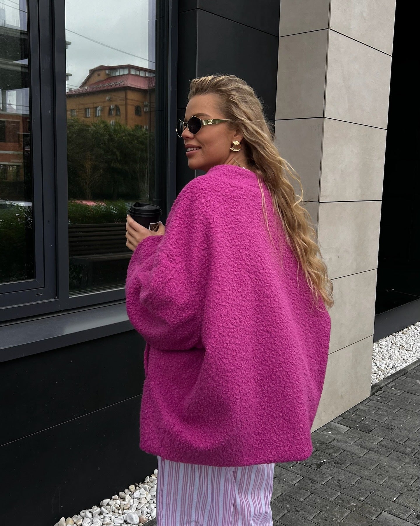 Women's oversized fleece jacket with a cozy lining and fashionable cut NOVAE