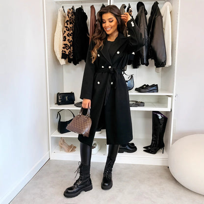 Women's trench coat with double-breasted button closure and chic waist belt NOVAE